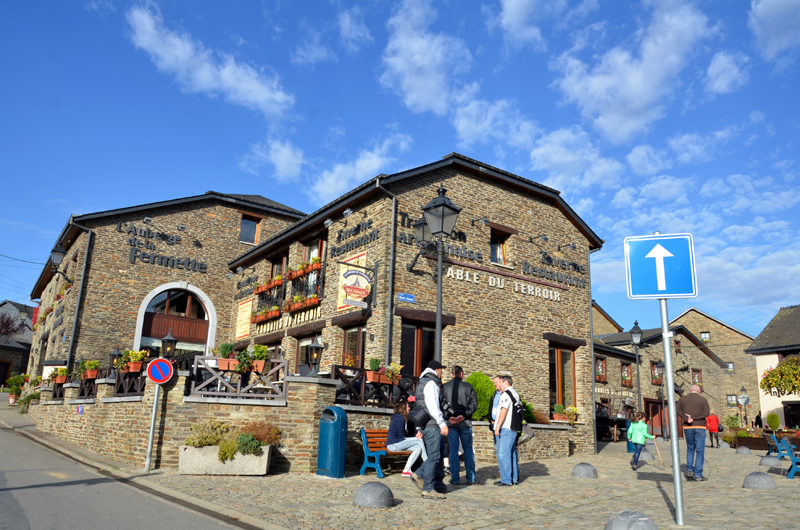 Auberge de la Ferme SA Hôtel Rochehaut (Bouillon) Editus