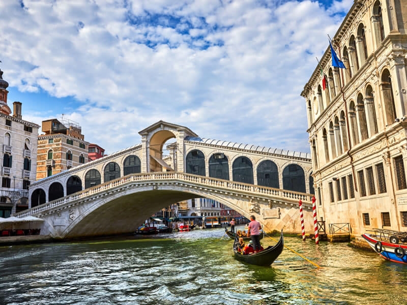 Les 7 villes les plus romantiques où passer la Saint-Valentin