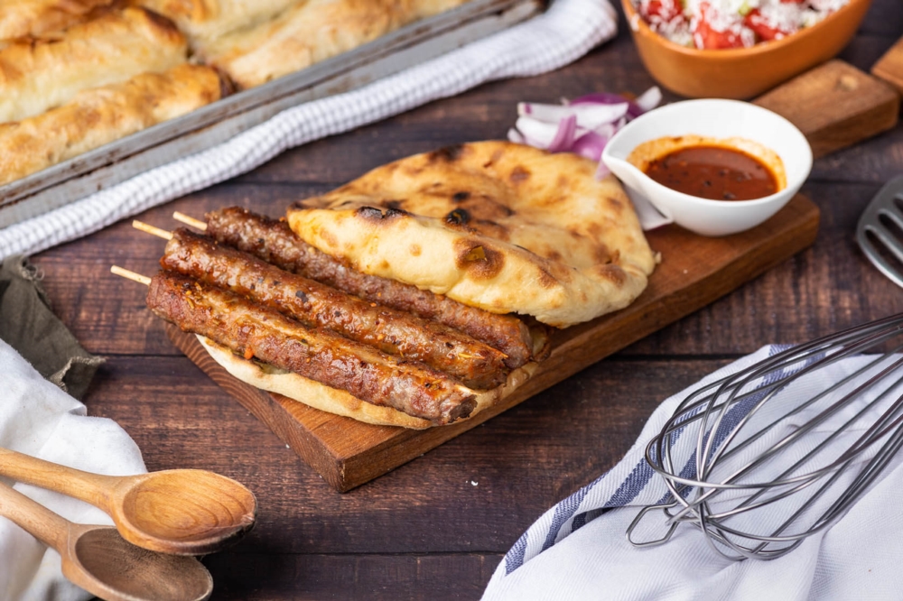 Fromages et spécialités de charcuterie des Balkans