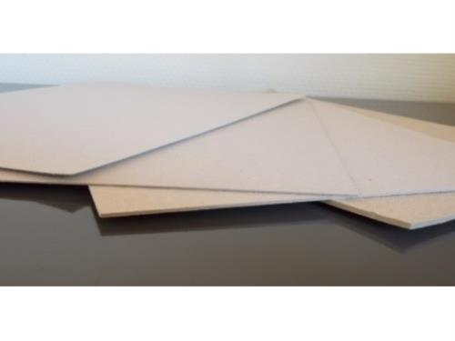 Feuilles en carton complet