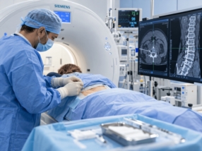 Traitement de la douleur guidé par scanner 
