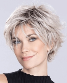 Perruques et turbans pour elle et lui