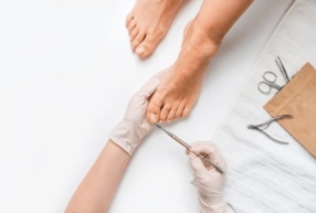 Onychoplastie : réparer et protéger les ongles
