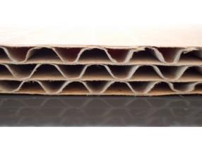 Feuilles en triple cannelure