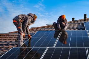 Installation de panneaux solaires