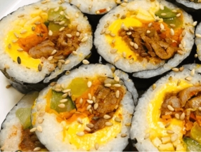 Gimbap au fromage épicé (15 pièces)