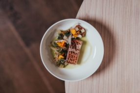 Une cuisine moderne entre créativité et précision