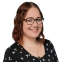 Mme Karen NAGY