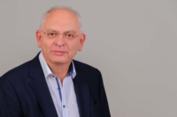 Artikel vu Strasser Jean-Claude (Dr)